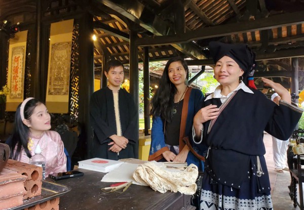 Người trẻ giữ hồn xưa: Mang giấy dó 