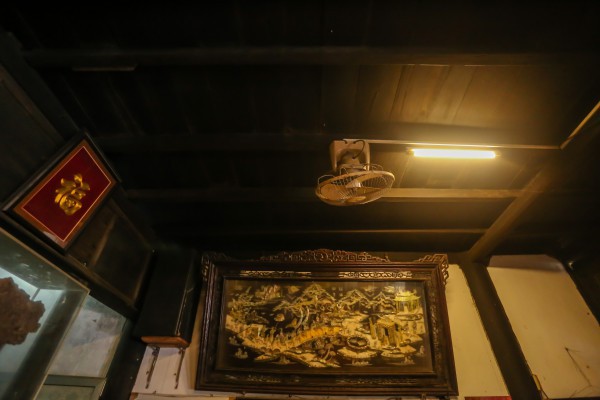 Nhà rường 2 tầng giữa phố cổ Bao Vinh: Dấu ấn giới thượng lưu xưa