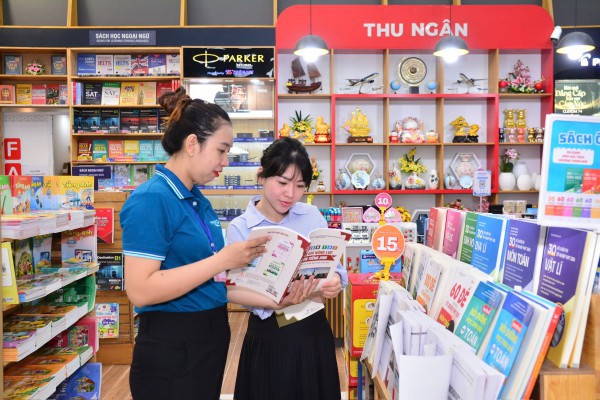 Nhà sách hiện đại 8 tỉ đồng lần đầu xuất hiện ở Lái Thiêu