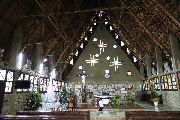 Nhà thờ Cam Ly - Khi Chúa và Yàng cùng chung một mái nhà