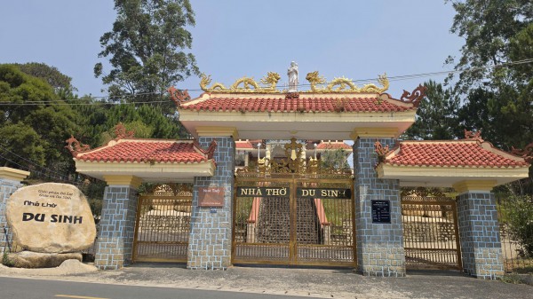 Nhà thờ mang dáng dấp đình, chùa độc nhất vô nhị ở Đà Lạt