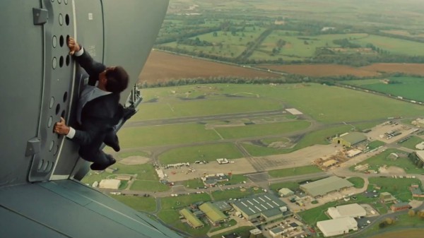 Những lần Tom Cruise đối diện tử thần khi đóng Những lần Tom Cruise đối diện tử thần khi đóng