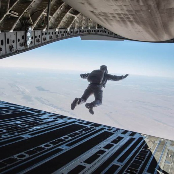 Những lần Tom Cruise đối diện tử thần khi đóng Những lần Tom Cruise đối diện tử thần khi đóng