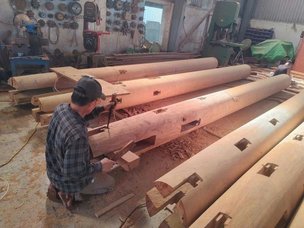 Những người miệt mài phục hồi điện Cần Chánh từ phế tích