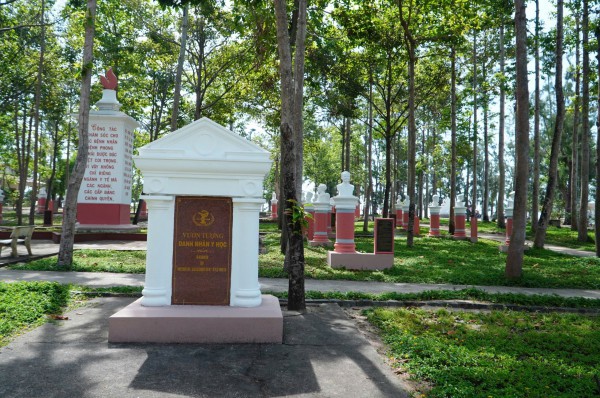 Nơi an nghỉ của thi sĩ Hàn Mạc Tử sắp thành siêu đô thị du lịch