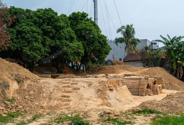 Phát hiện ngôi mộ cổ gần 2.000 năm ở Quảng Ninh