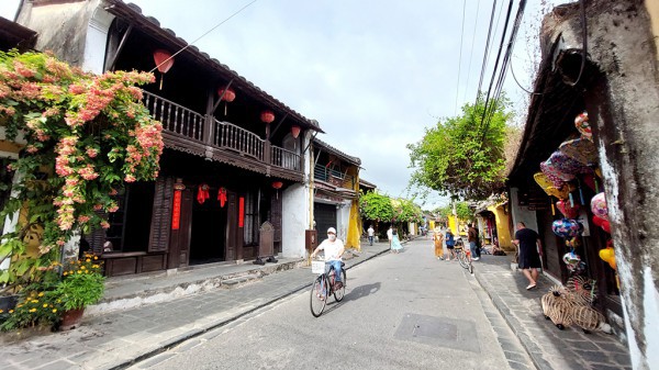Phố cổ Hội An và vùng lân cận cần 