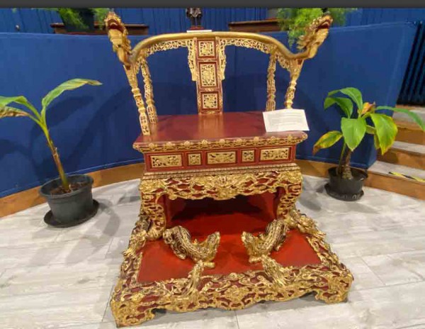 Phục chế ngai vàng triều Nguyễn thế nào? Phục chế ngai vàng triều Nguyễn thế nào?