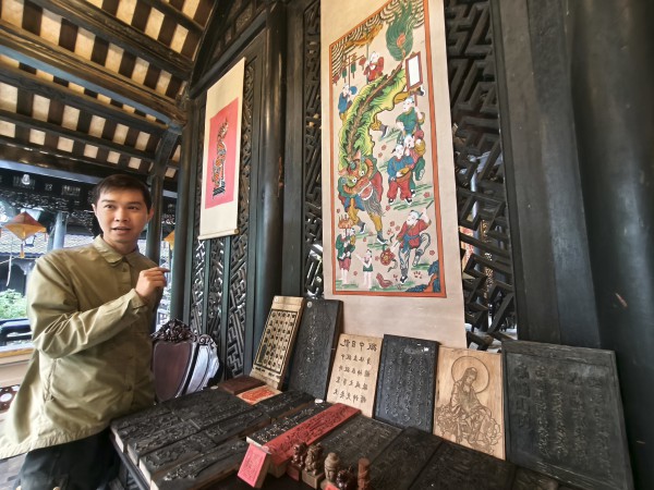 Phục sinh liễn làng Chuồn