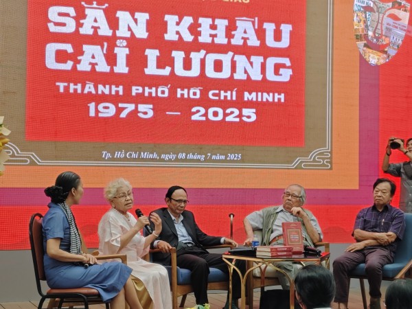 Sân khấu cải lương TP.HCM - nhìn lại nửa thế kỷ để tiến về phía trước Sân khấu cải lương TP.HCM - nhìn lại nửa thế kỷ để tiến về phía trước