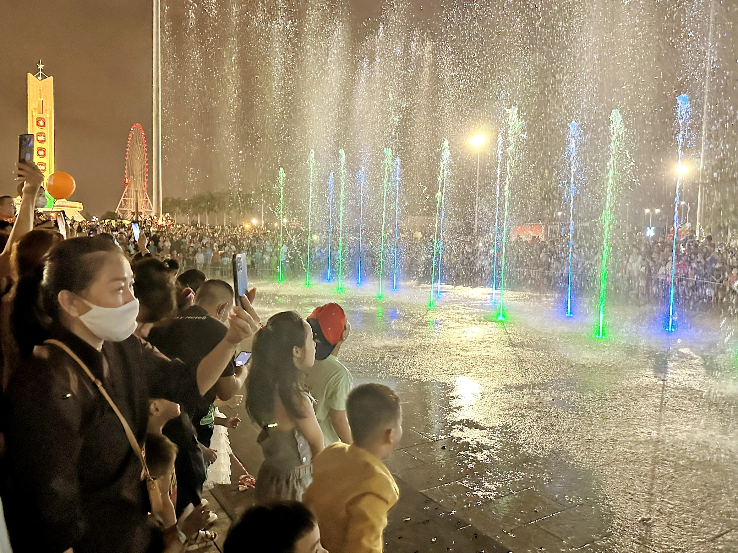 Sàn nhạc nước Sàn nhạc nước