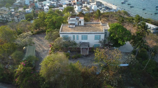 Sớm tu bổ di tích lầu Bảo Đại trên núi Cảnh Long