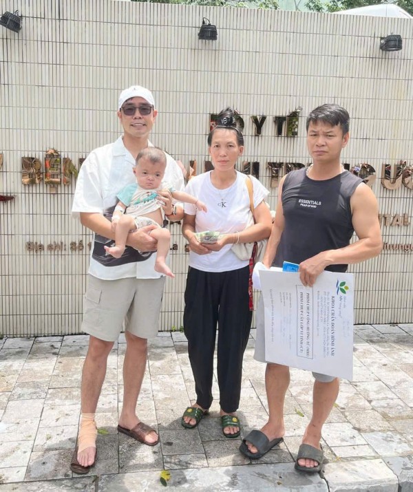 Tấm lòng vàng của thầy giáo vùng cao