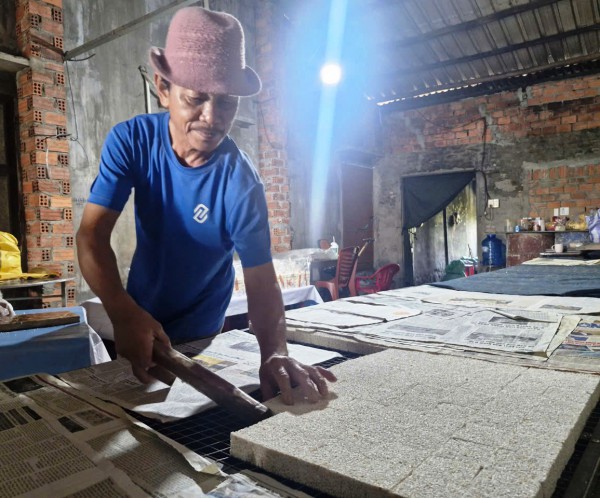 Tết về với bánh nổ Tân Thọ