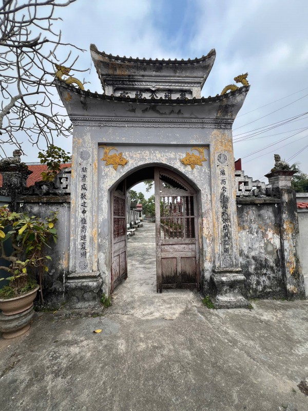 Thăm quê cụ Bảng Đôn