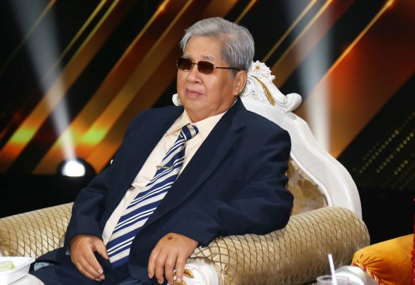 Thân hữu tổ chức đêm nhạc cho tác giả Thân hữu tổ chức đêm nhạc cho tác giả