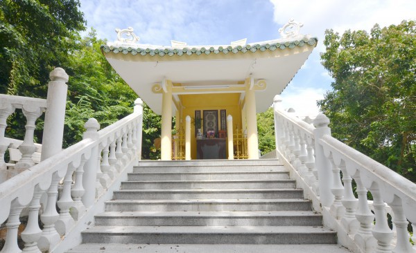 Thất Sơn huyền bí: Dấu xưa cụ Nghè ở Núi Sam Thất Sơn huyền bí: Dấu xưa cụ Nghè ở Núi Sam