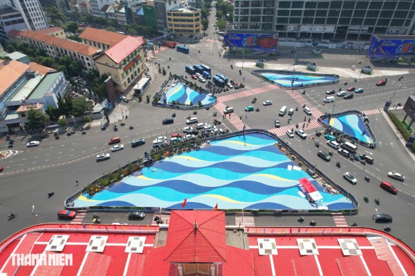 Tranh cãi diện mạo mới của chợ Bến Thành sau khi chỉnh trang