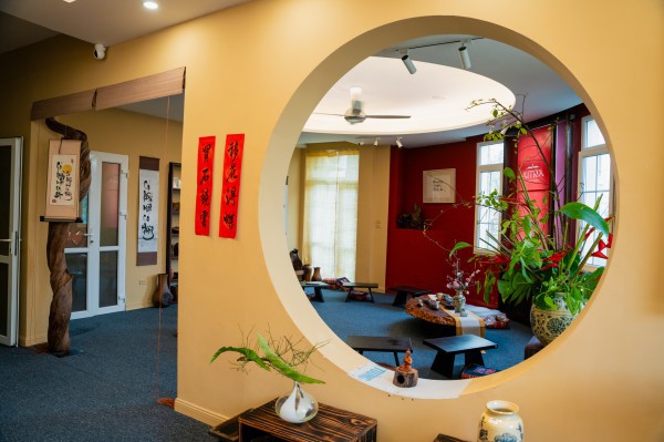 Triển lãm gốm Chu Đậu và nghệ thuật cắm hoa Ikebana