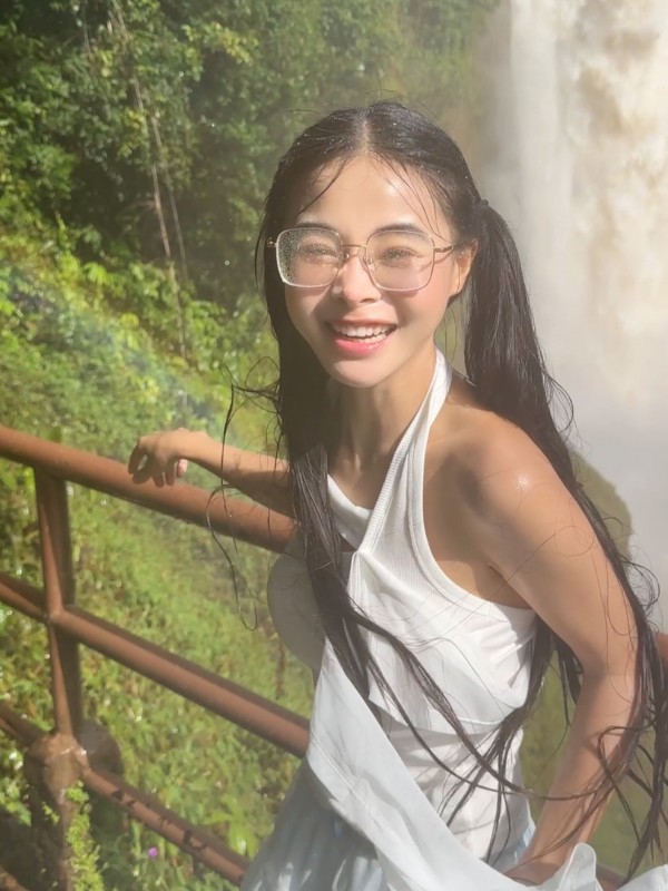 Vlogger có 5 triệu người theo dõi 