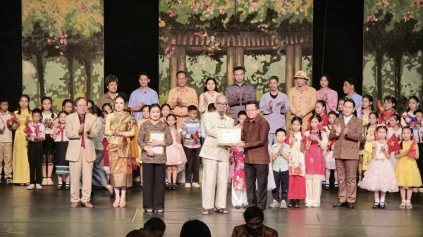 Vở kịch Vở kịch