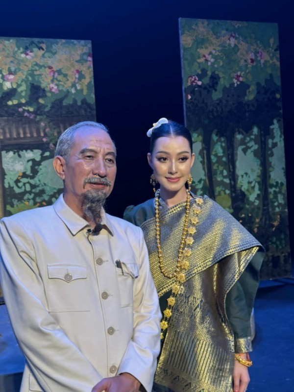 Vở kịch Vở kịch