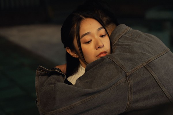 Vũ. kể chuyện diễn xuất trước gương, thu âm cùng ban nhạc nổi tiếng Hồng Kông Vũ. kể chuyện diễn xuất trước gương, thu âm cùng ban nhạc nổi tiếng Hồng Kông