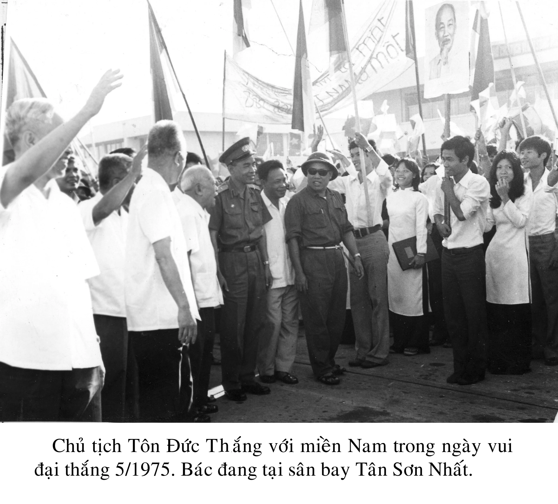 Xúc động với Bác Tôn - ngày trở về Xúc động với Bác Tôn - ngày trở về