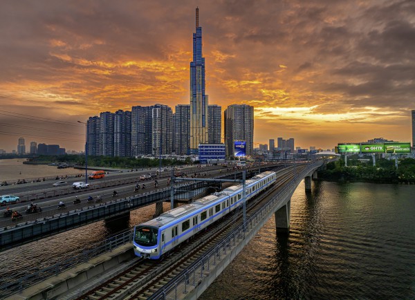 Ảnh yoga và nghệ thuật khỏa thân của NSNA Thái Phiên được trao giải cao nhất