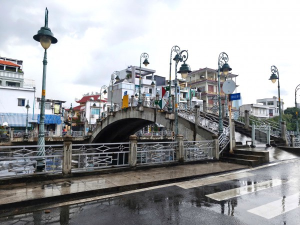 Địa danh Lò Gốm: 