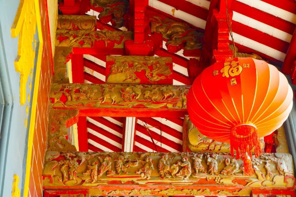 Độc đáo ngôi chùa cổ gần 130 năm tuổi ở bến Ninh Kiều