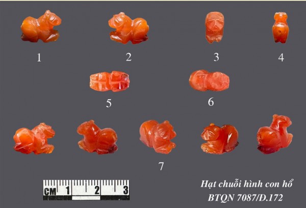 Độc lạ bảo vật quốc gia: Sành trang sức mã não như người Lai Nghi Độc lạ bảo vật quốc gia: Sành trang sức mã não như người Lai Nghi