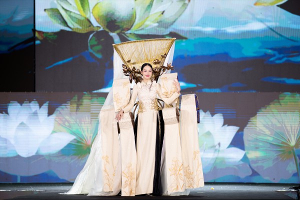 Độc lạ những màn trình diễn National Costume ở Miss Grand Vietnam 2024