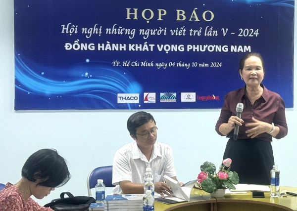 100 nhà văn Đồng hành khát vọng phương Nam