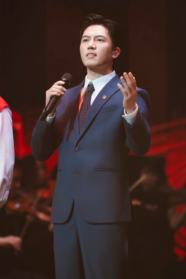 Anh Tú thông báo việc sử dụng bài hát 