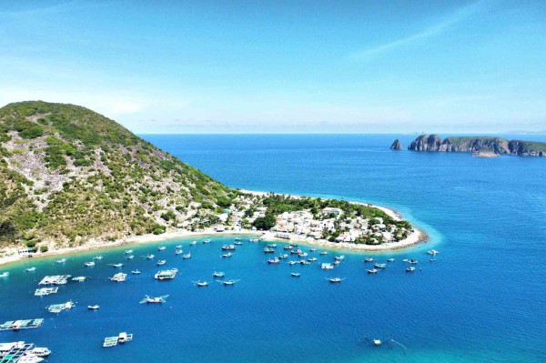 Bích Đầm - miền xanh hoang sơ giữa vịnh Nha Trang