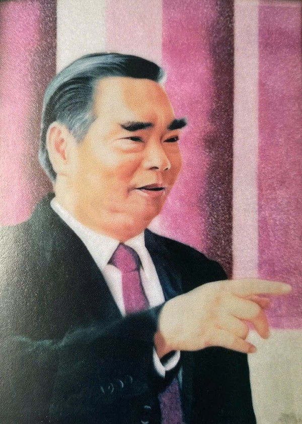Bức chân dung đầy đủ của đại tướng Lê Hồng Anh Bức chân dung đầy đủ của đại tướng Lê Hồng Anh