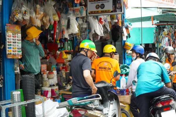 Cần Thơ: Độc đáo ngôi chợ được cánh mày râu thích lui tới Cần Thơ: Độc đáo ngôi chợ được cánh mày râu thích lui tới