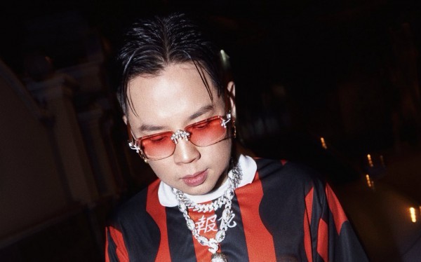 Cần mạnh tay hơn trong việc xử lý nghệ sĩ  Cần mạnh tay hơn trong việc xử lý nghệ sĩ