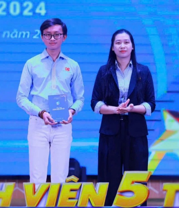 Chàng sinh viên lặng lẽ 