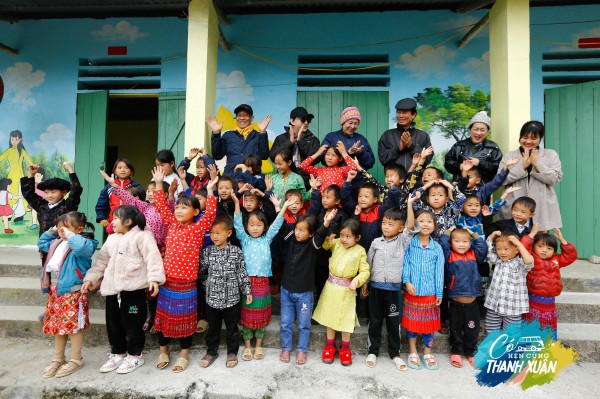 Có hẹn cùng thanh xuân - Vẽ ước mơ: “Biệt đội siêu ngầu” trao yêu thương tới các em nhỏ vùng cao Xéo Sà Lủng