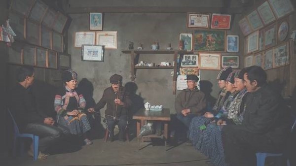 Người Bố Y trên cao nguyên đá