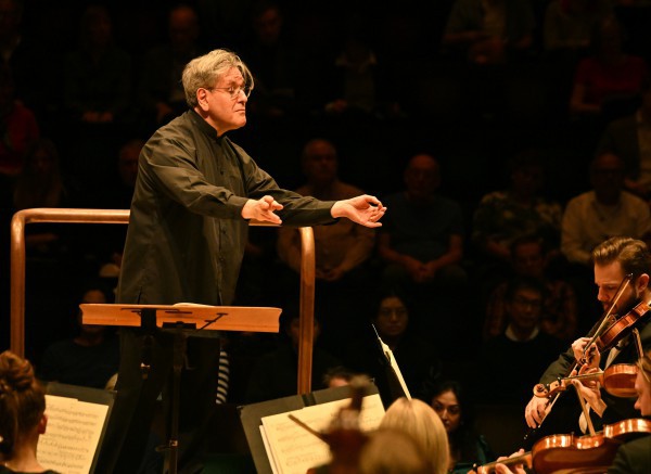 Dàn nhạc London danh tiếng trình diễn 