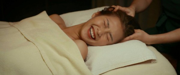 Gia đình mình vui bất thình lình - Tập 55: Bán đất mộ mua cho Công được lãi hơn trăm triệu, cả nhà lên đường đi du lịch