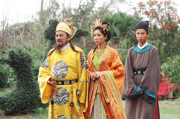 Gia đình vui vẻ - Gia đình họ Kim vào hoàng cung