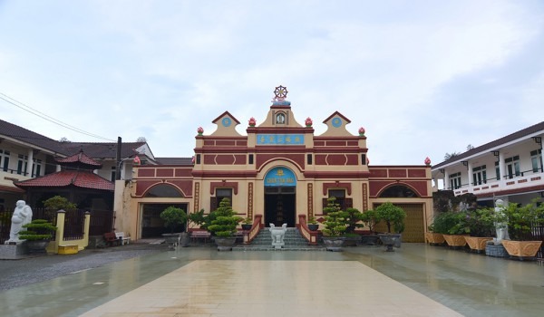 Hà Tiên thập cảnh: Di tích thành xưa ở chùa Tam Bảo