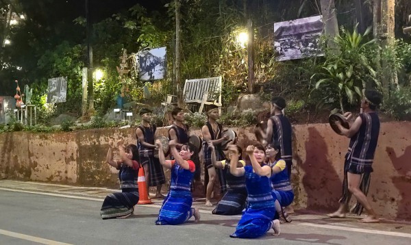 Khai trương Khai trương