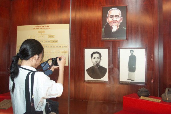 Khám phá 