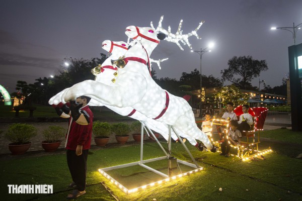 La Vang lung linh mùa Giáng sinh