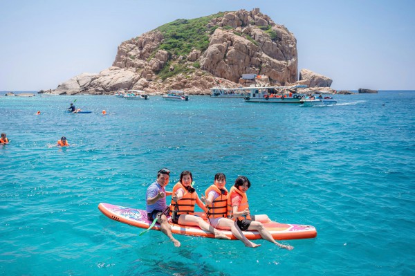 Làng Vĩnh Hy, bức tranh tuyệt mỹ giữa lòng núi Chúa Làng Vĩnh Hy, bức tranh tuyệt mỹ giữa lòng núi Chúa